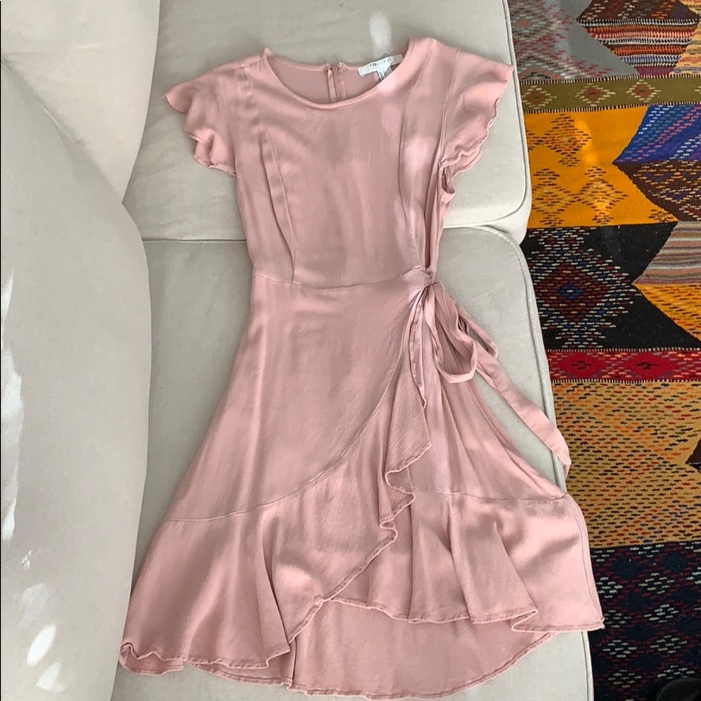 CUTE DRESS
